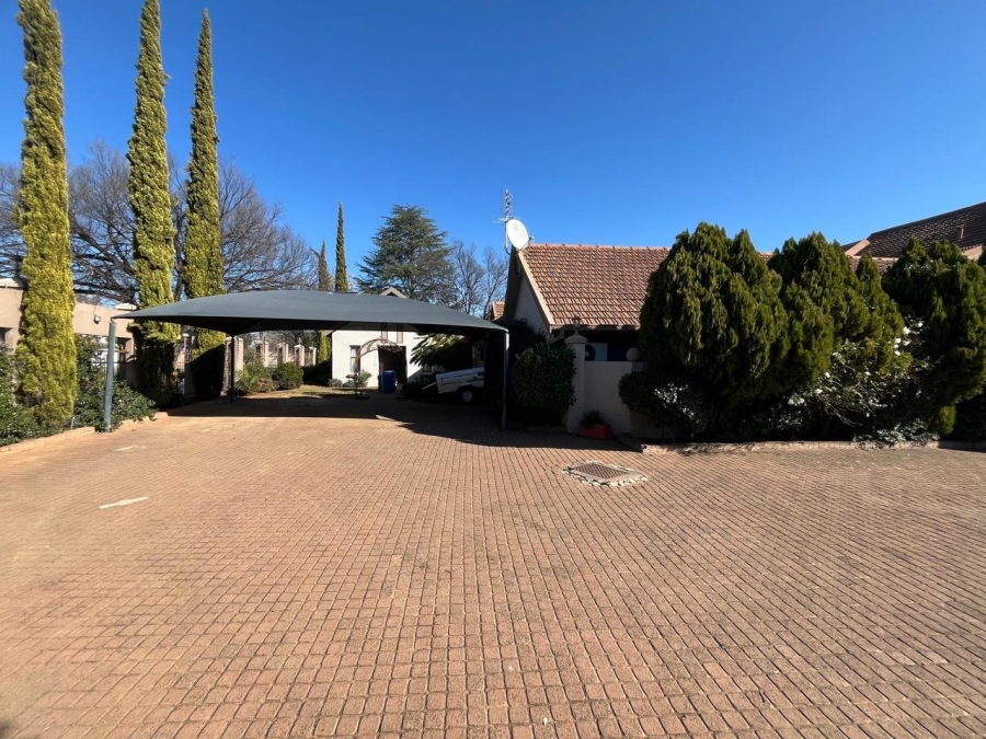 19 Bedroom Property for Sale in Universitas Free State